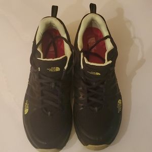 The North Face  litewave explore shoes